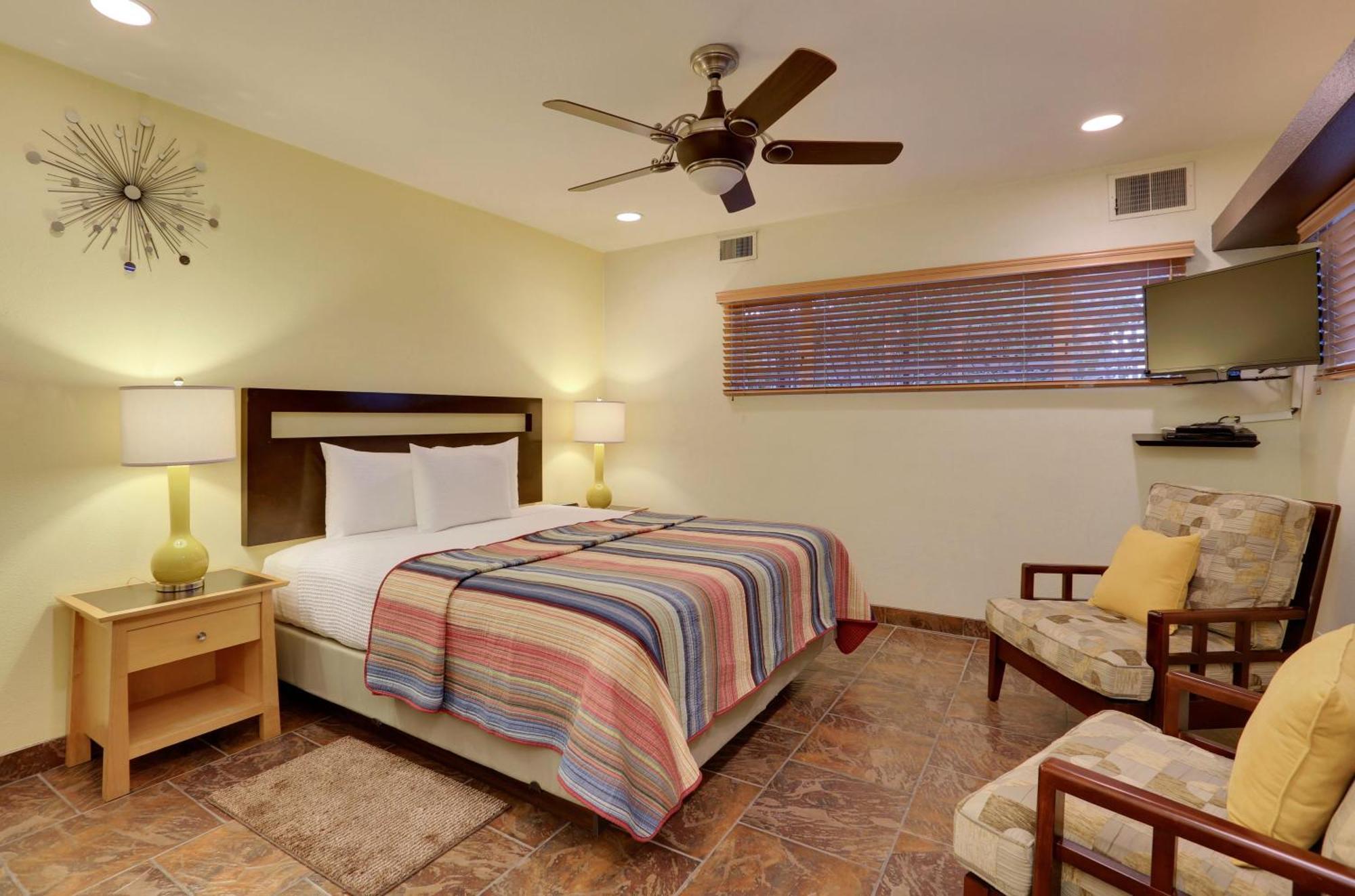 Hotel Desert Riviera 3*