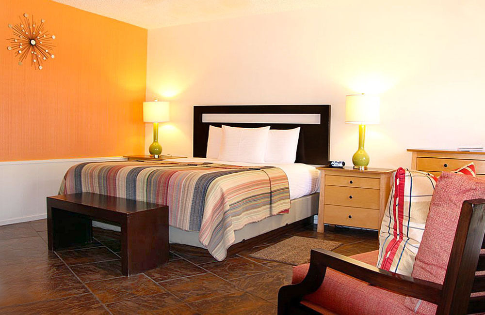 Hotel Desert Riviera 3*